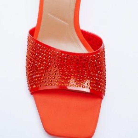 ZARA Sparkly Vinyl Orange Rhinestone Sandals BNWT - Picture 2 of 3